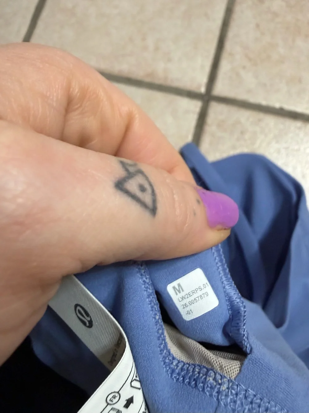 NWT Lululemon Focuser High-Neck Bra *C/D Cup (Prep Blue) Size M